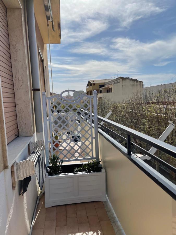 In The World Hotel Alghero Exterior foto